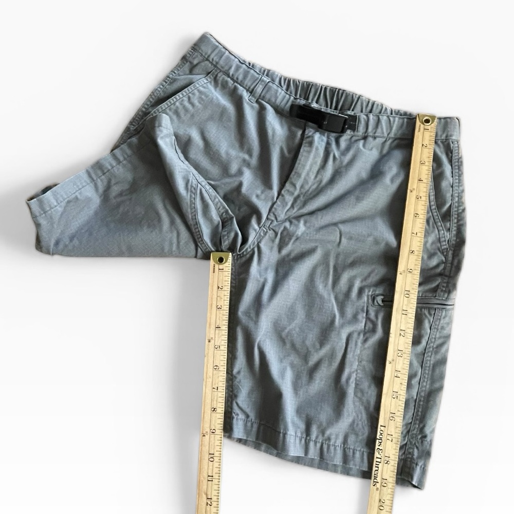 Uniqlo Gray Utility Hiking Shorts Size L Elastic Waist Tech Outdoor Gorpcore - Picture 8 of 9